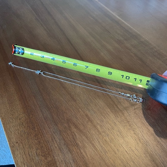 RARE! Henri Bendel silver star necklace! Never worn! - Picture 5 of 5